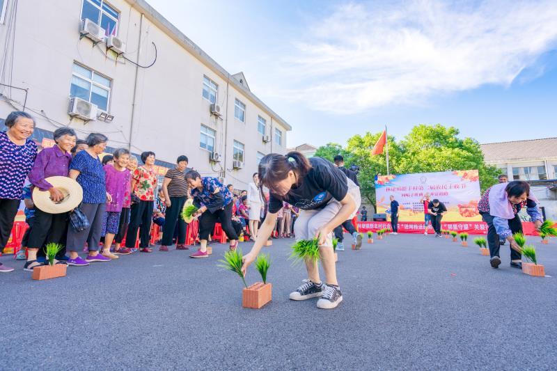 最新CF竞猜盛宴：揭秘战场风云，赢取丰厚奖励！